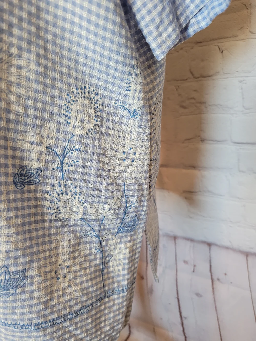 Bon Worth Size Large Blue Gingham Button Down Embroidered Short Sleeve Shirt